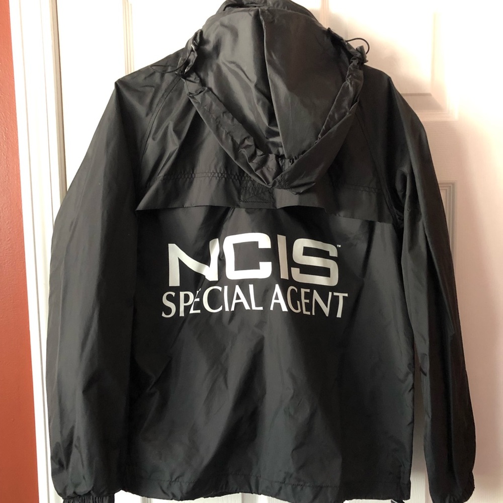 Men’s Rain Coat